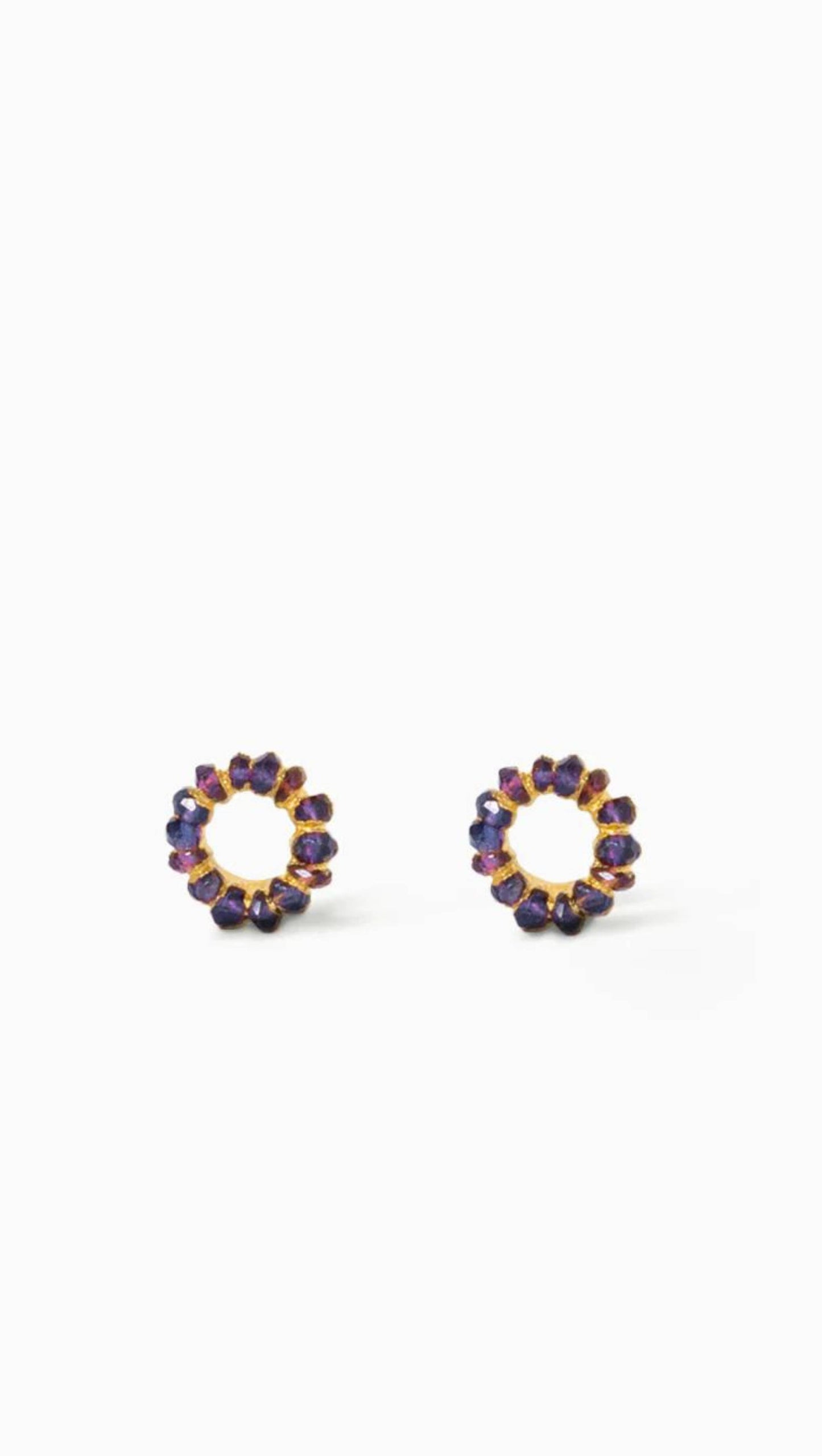 Circle Sapphire Emerald Stud