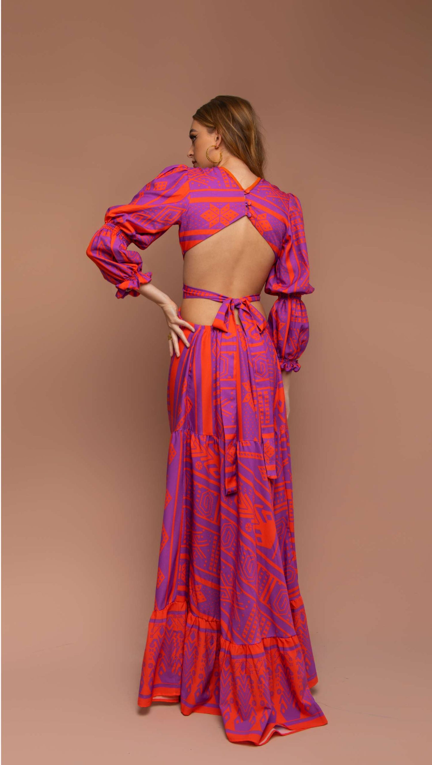 maxi dress in orange and purple pattern bohem style open back and side cutout 